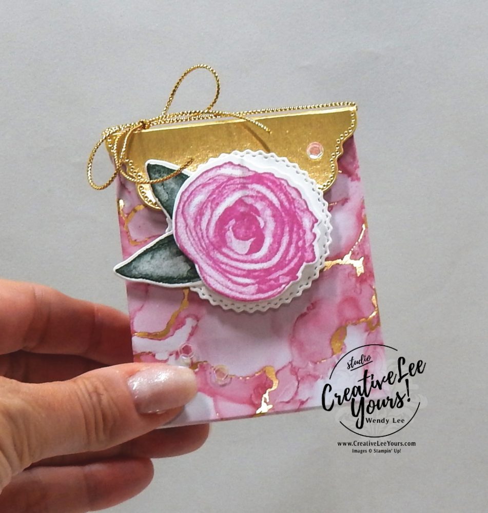 Flat Fold Gift Bag by Wendy Lee, All star tutorial bundle, #wendylee , #creativeleeyours , #stampinup , #su , #stampinupdemonstrator , #cardmaking, #handmadecard, #rubberstamps, #stamping, #cardclass, # cardclasses ,#onlinecardclasse,#tutorial ,#tutorials #DIY, #papercrafts , #papercraft , #papercrafting , #papercraftingsupplies, #papercraftingisfun, #papercraftingideas, #makeacardsendacard ,#makeacardchangealife, #subscription, #product suites, Expressions In Ink Suite, Bloom Where You Are Planted Suite, You’re A Peach Suite, Blackberry beauty Suite, Sweet Symmetry Suite, Hand Penned Suite, #allstardesignteambloghop